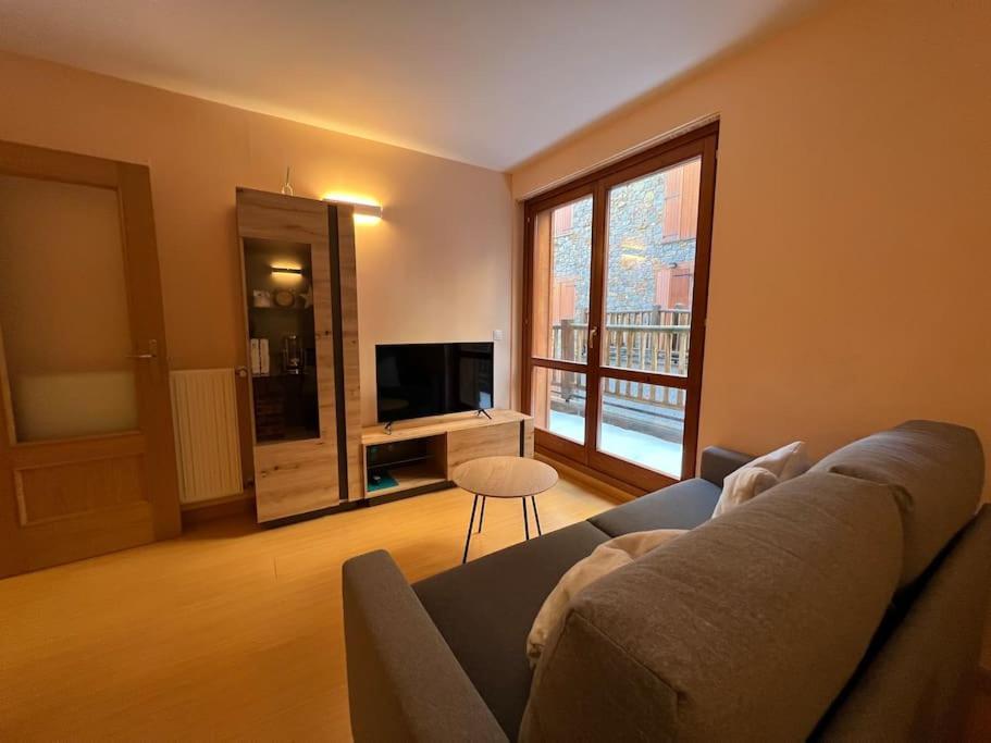 Apartamento Hasta 4 Pax Con Terraza- Nº Hut 08258 Soldeu Exterior foto