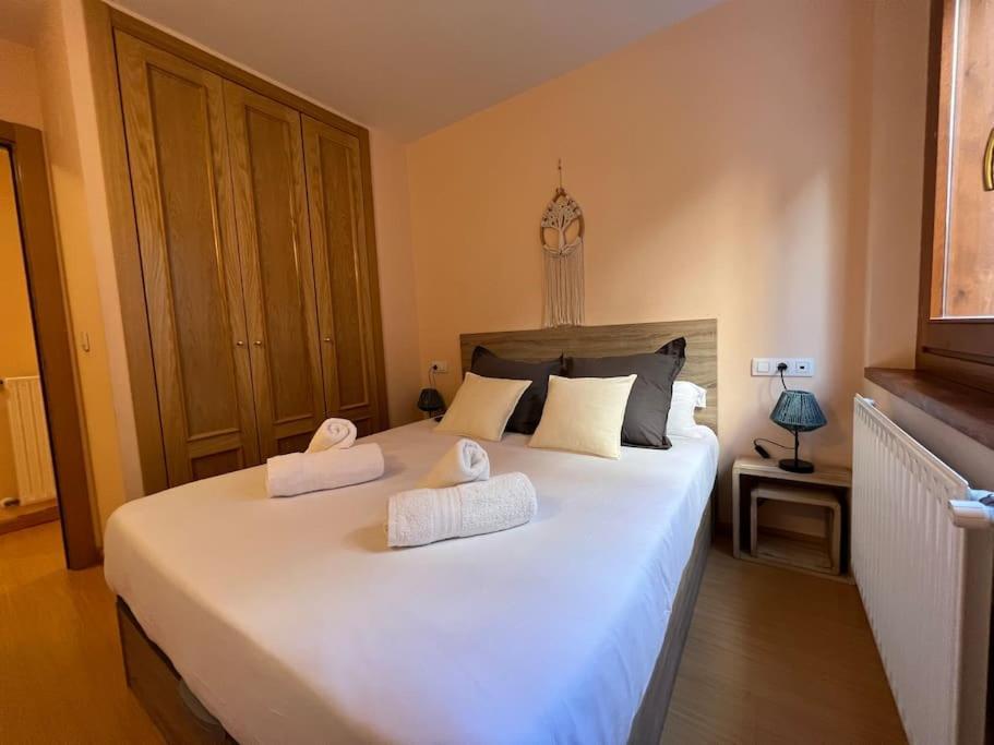 Apartamento Hasta 4 Pax Con Terraza- Nº Hut 08258 Soldeu Exterior foto